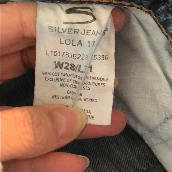 Silver Jeans - Picture 4 of 5